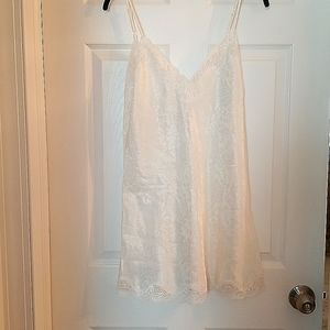 Victoria's Secret women's short nightie.